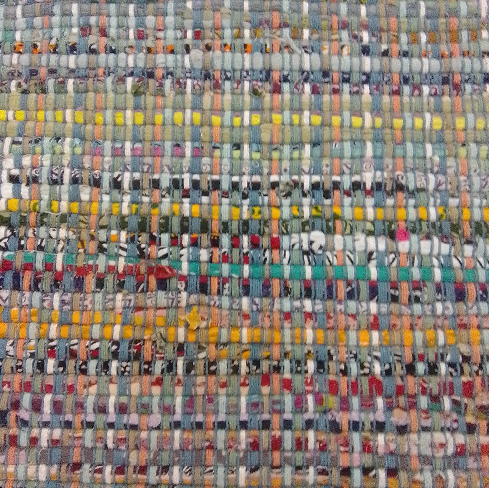 Small Multi-Colored Hand Woven Throw Rug | GUC - Picture 3 of 10